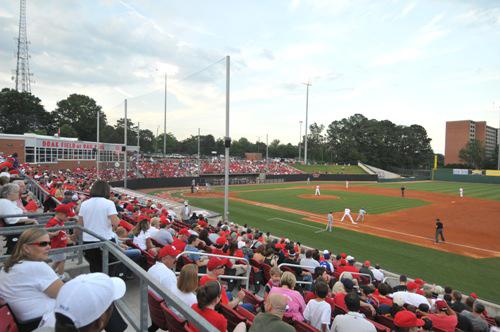 Baseball team deserves our support