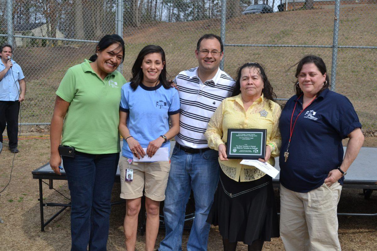 Winner Rosalva Verd&#237;n, who won for her tamales made with fillings of pineapple, coconut, and raisin.