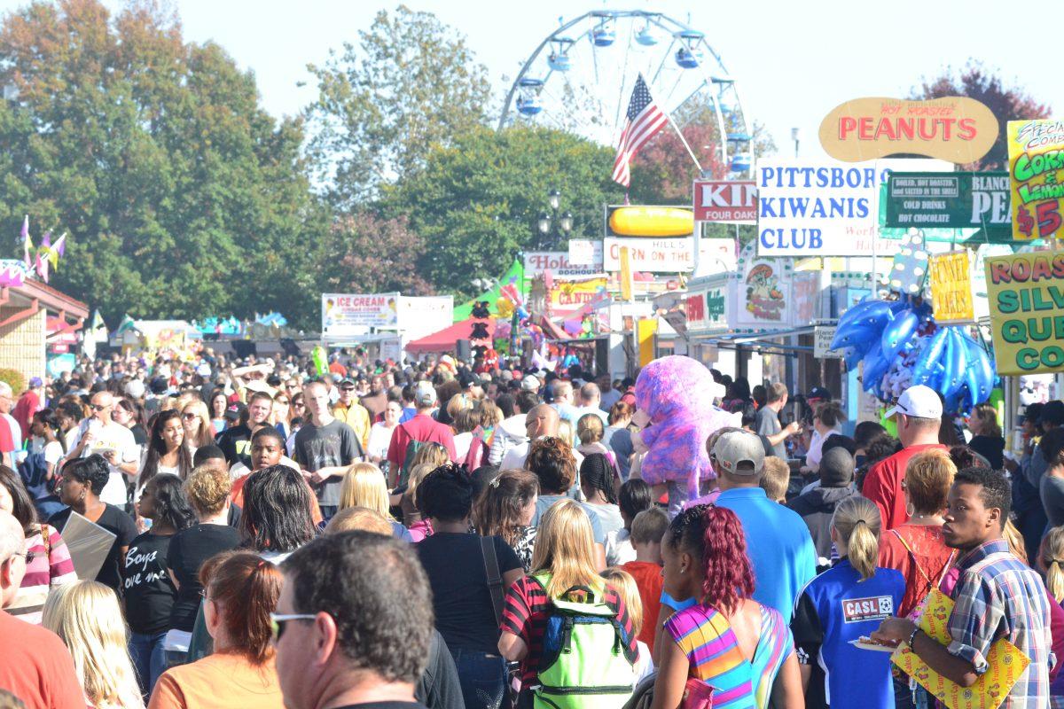 Movement through the fairgrounds was nearly at a standstill on Saturday afternoon, Oct. 20. Fair attendence remained high during the second weekend of the popular annual event. Photo by Caide Wooten.