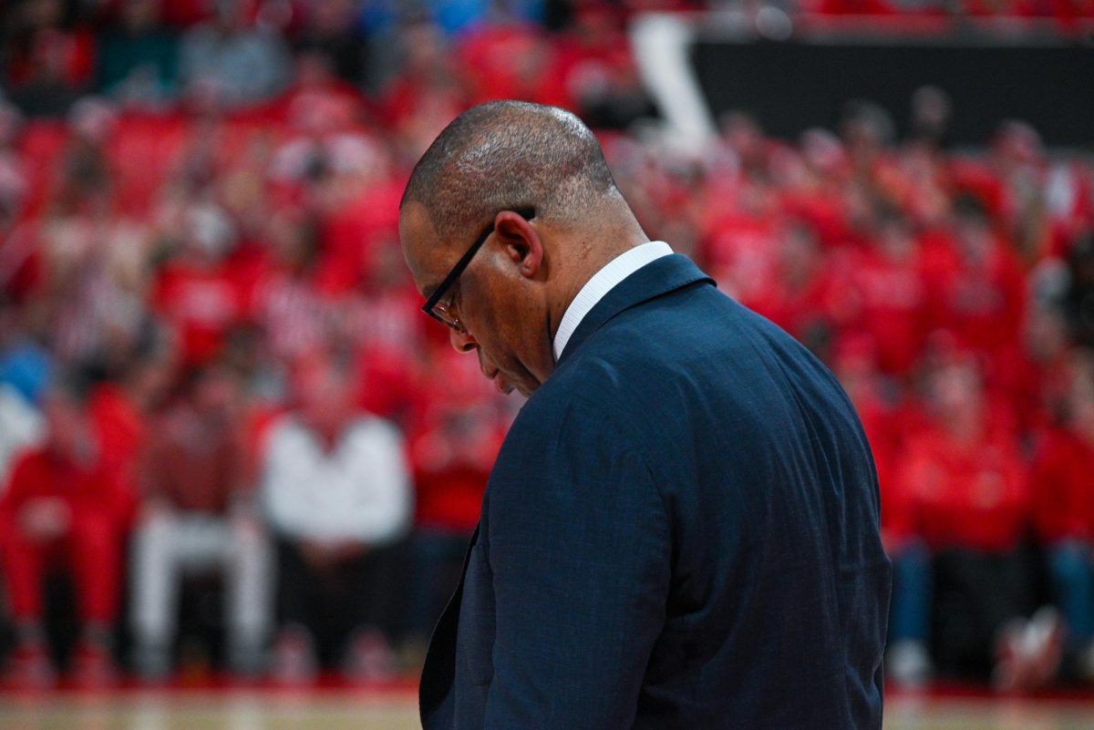 North Carolina head coach Hubert Davis bows his head after a turnover during the game against North Carolina at the Lenovo Center on Tuesday, Feb. 17, 2026.  The Wolfpack defeated the Tar Heels 82-58.