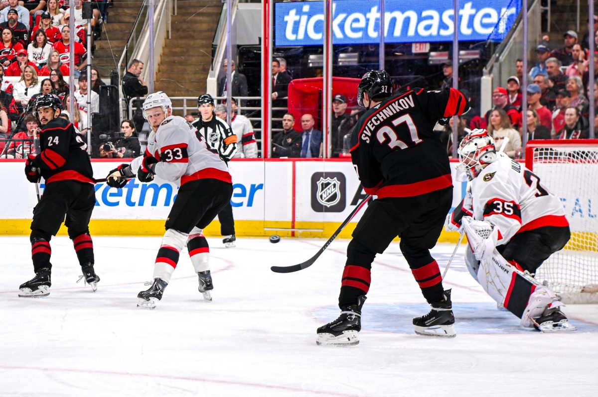 CANESVSSENATORSPLAYOFF_svechredirect_AS