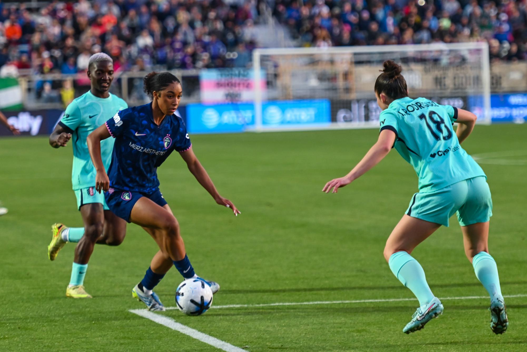 Forward Lauryn Thompson dribbles the ball during the game between the North Carolina Courage and Kansas City Current at First Horizon Stadium on Saturday, May. 2, 2026. There were 10,031 people in attendance, ranking third overall in club history. Courage fell to the Current 2-1.